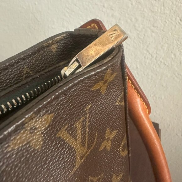 Louis Vuitton Vintage Monogram Looping GM Bucket Bag (FL0015, 2005) - Picture 9 of 11